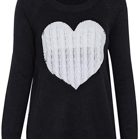 2xHP💝Women’s Heart Sweater in Black and White sz medium - Picture 3 of 6